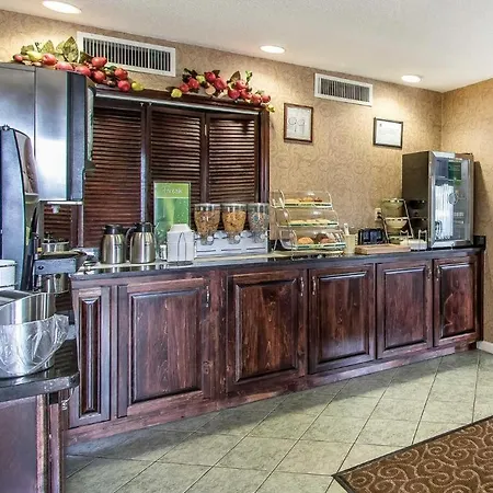 Quality Inn Andalusia-2