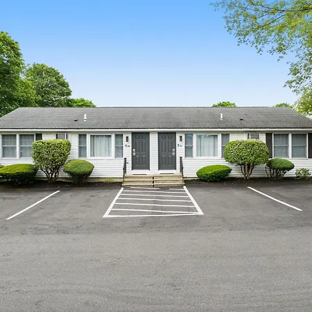 Founder'S Brook Motel And Suites-2