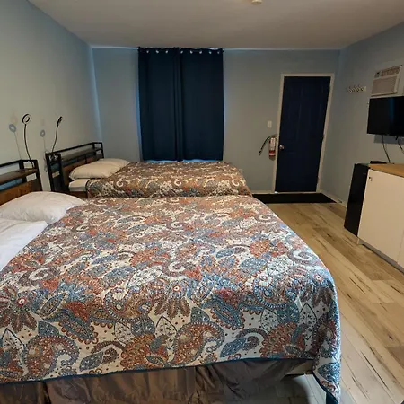 Oakwood Motel-2