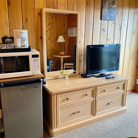 Rocky Mountain Springs Lodge-3