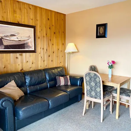 Rocky Mountain Springs Lodge-3