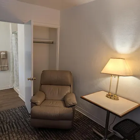 Terry Point Motel-2