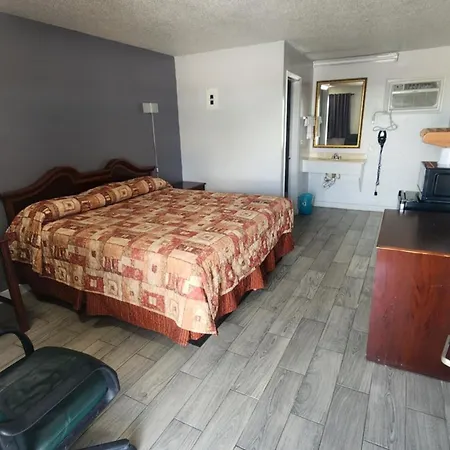 Economy Inn-2