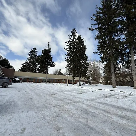 Idlewood Inn-3