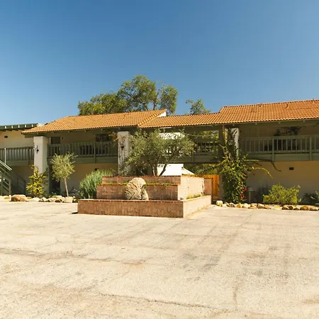 Hummingbird Inn-2