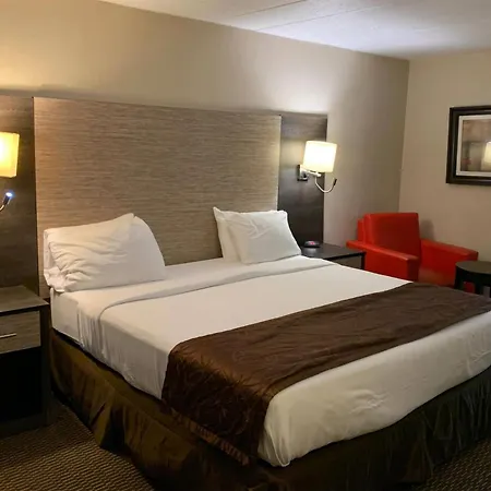 Ramada By Wyndham Rockville Centre-2