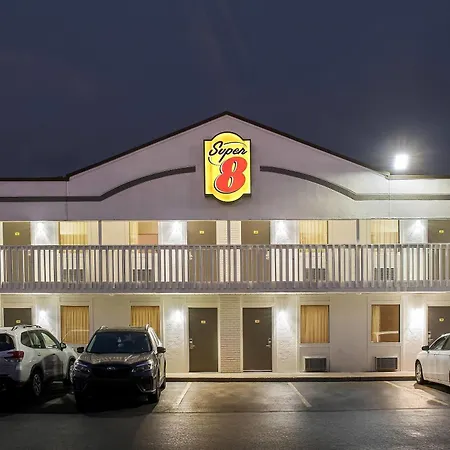 Super 8 By Wyndham Brownsburg-2