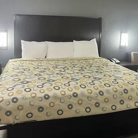 Regal Inn Guntersville Hwy 431-3