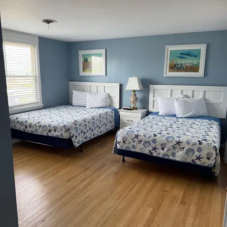 Pelican Point Motel-2