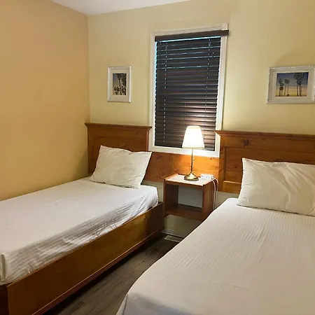 Brookside Motel-3