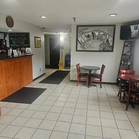 Super 8 By Wyndham Massena Ny-2