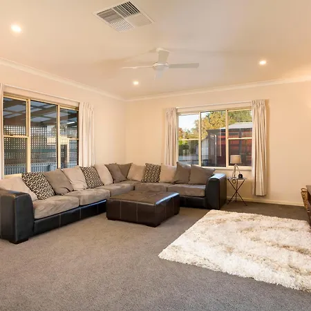 Corowa Bindaree Holiday Park-3