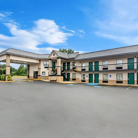 Super 8 By Wyndham Columbia-2