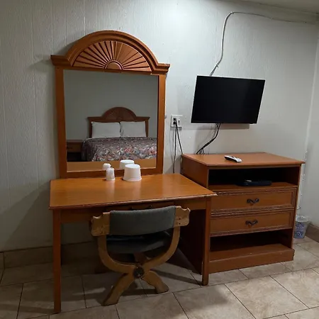 Apple Valley Motel-2