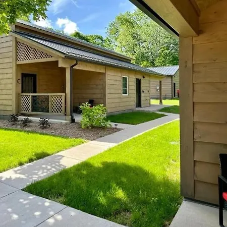 Spirit Lake Retreat-2