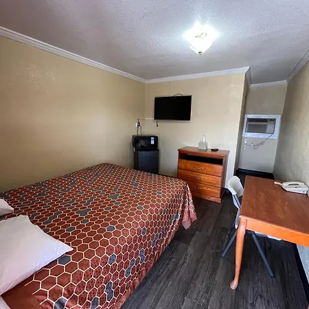 Economy Inn Express-2