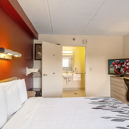 Red Roof Inn Huntington-3