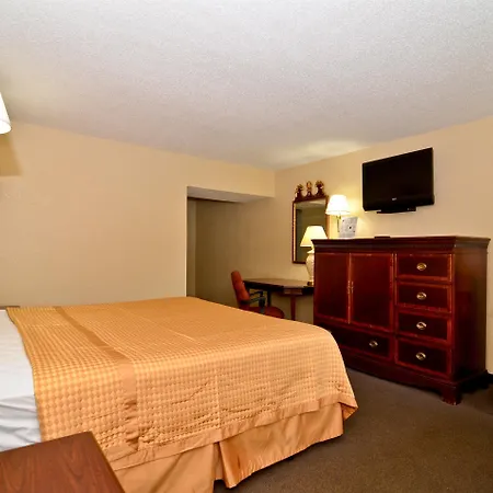 Americas Best Value Inn Smithfield-2