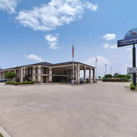 Mockingbird Inn & Suites-3
