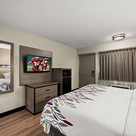 Red Roof Inn Detroit - Royal Oak/Madison Heights-2