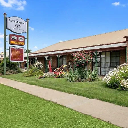 The Settlement Historic Hotel-3