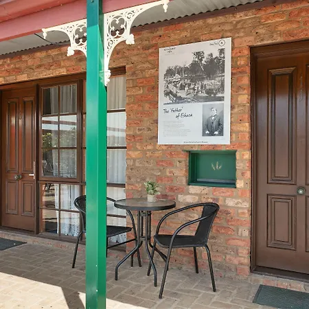 The Settlement Historic Hotel-3