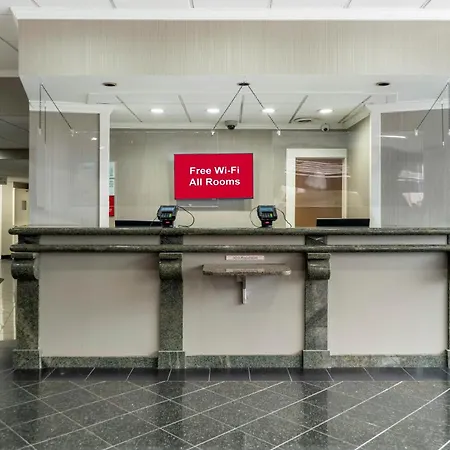 Red Roof Inn Plus Woodbridge - Carteret-2