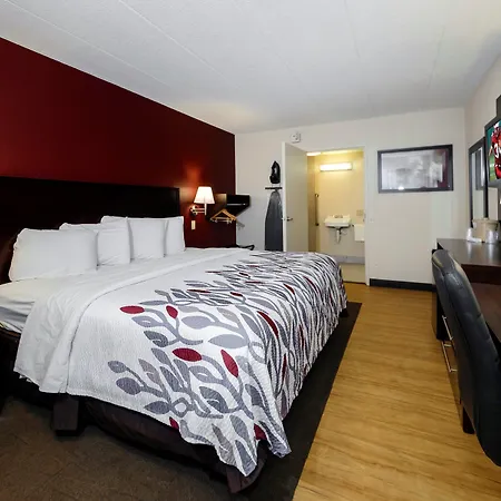 Red Roof Inn Detroit - Troy-2