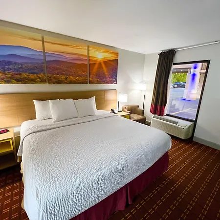 Days Inn By Wyndham Athens-3