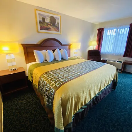 Harrisonville Inn & Suites-3