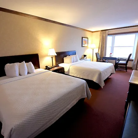 Days Inn By Wyndham Mackinaw City - Lakeview-2