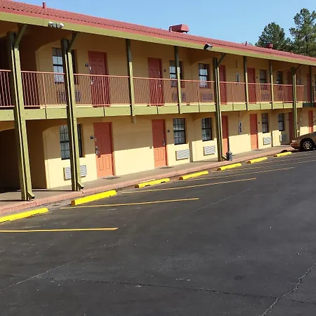 Days Inn By Wyndham Little Rock/Medical Center-2
