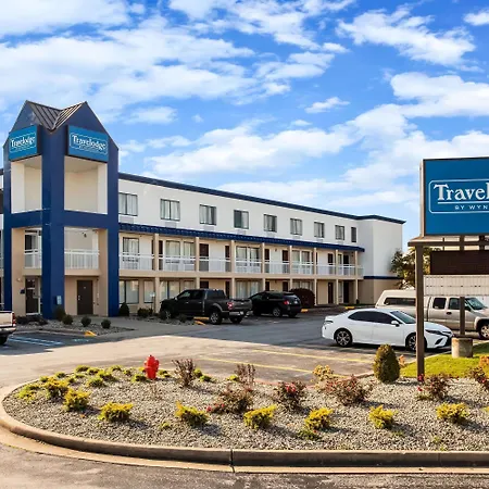 Travelodge By Wyndham Fort Wayne North-3