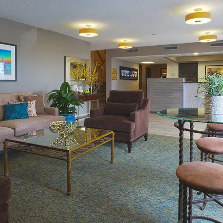 Marina Inn & Suites Chalmette-New Orleans-3