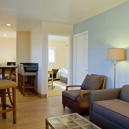 Pb Surf Beachside Inn-2