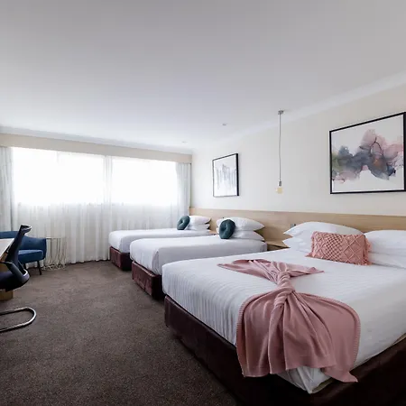 Central Caleula Motor Lodge-3