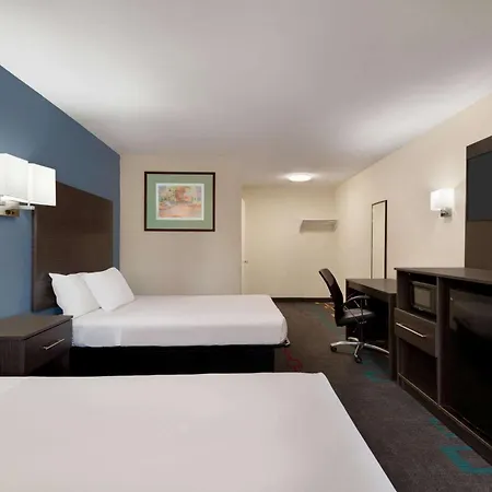 Days Inn By Wyndham Lawton-2