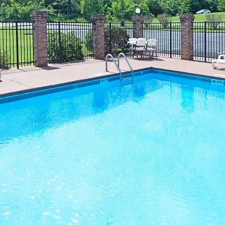 Days Inn By Wyndham Fort Payne-2