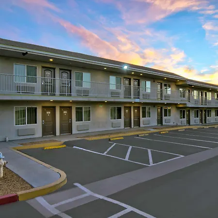 Motel 6 Victorville-2