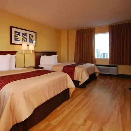 Baymont By Wyndham San Diego Downtown-2