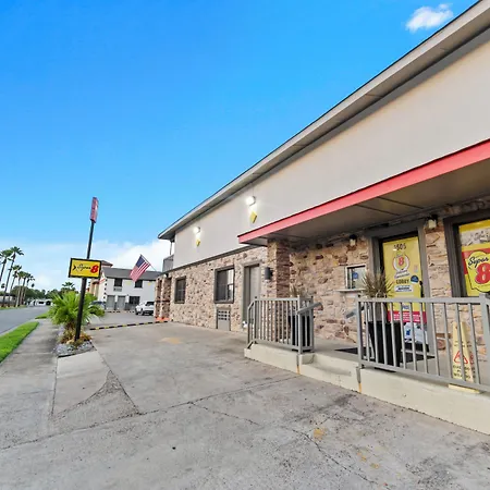 Super 8 By Wyndham Mcallen-La Plaza Mall-Downtown-2