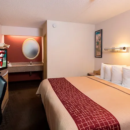 Red Roof Inn San Antonio Airport-2