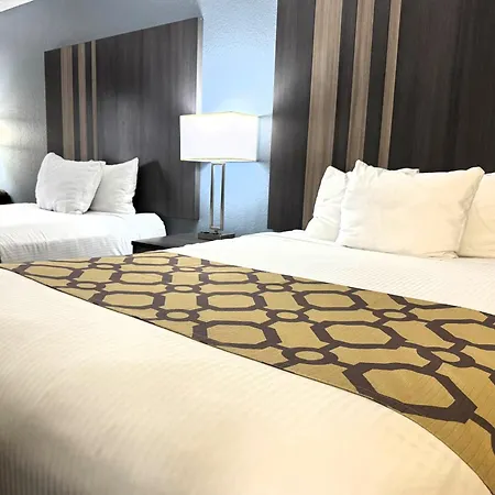 Baymont By Wyndham Tupelo-3