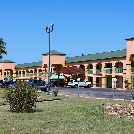 Americas Best Value Inn San Antonio - At&T Center/Fort Sam Houston-2