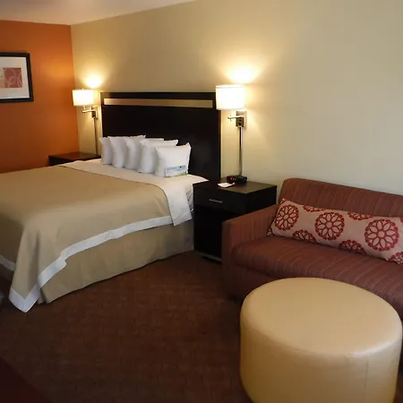 Days Inn By Wyndham Globe-2