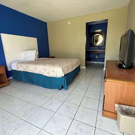Ramada By Wyndham Lumberton Nc North-2