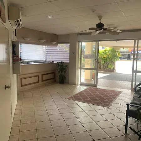 Cairns City Sheridan Motel-3