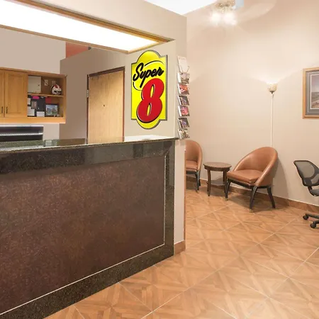 Super 8 By Wyndham Sioux City/Morningside Area-2