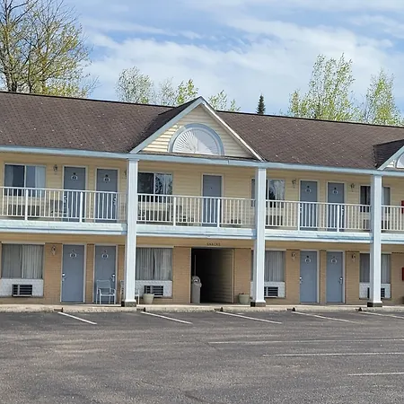 Thunderbird Inn Of Mackinaw City-3