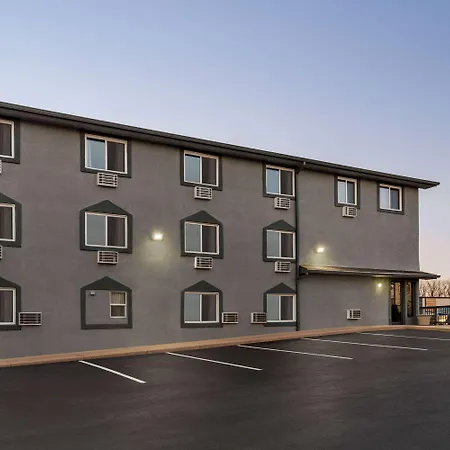 Super 8 By Wyndham Columbus Edinburgh-3